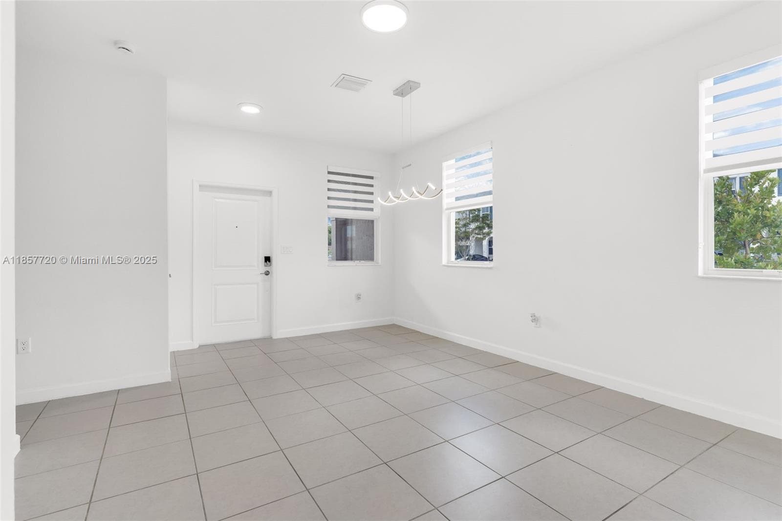 12373 NW 24th Pl, Miami FL 33167 — 12