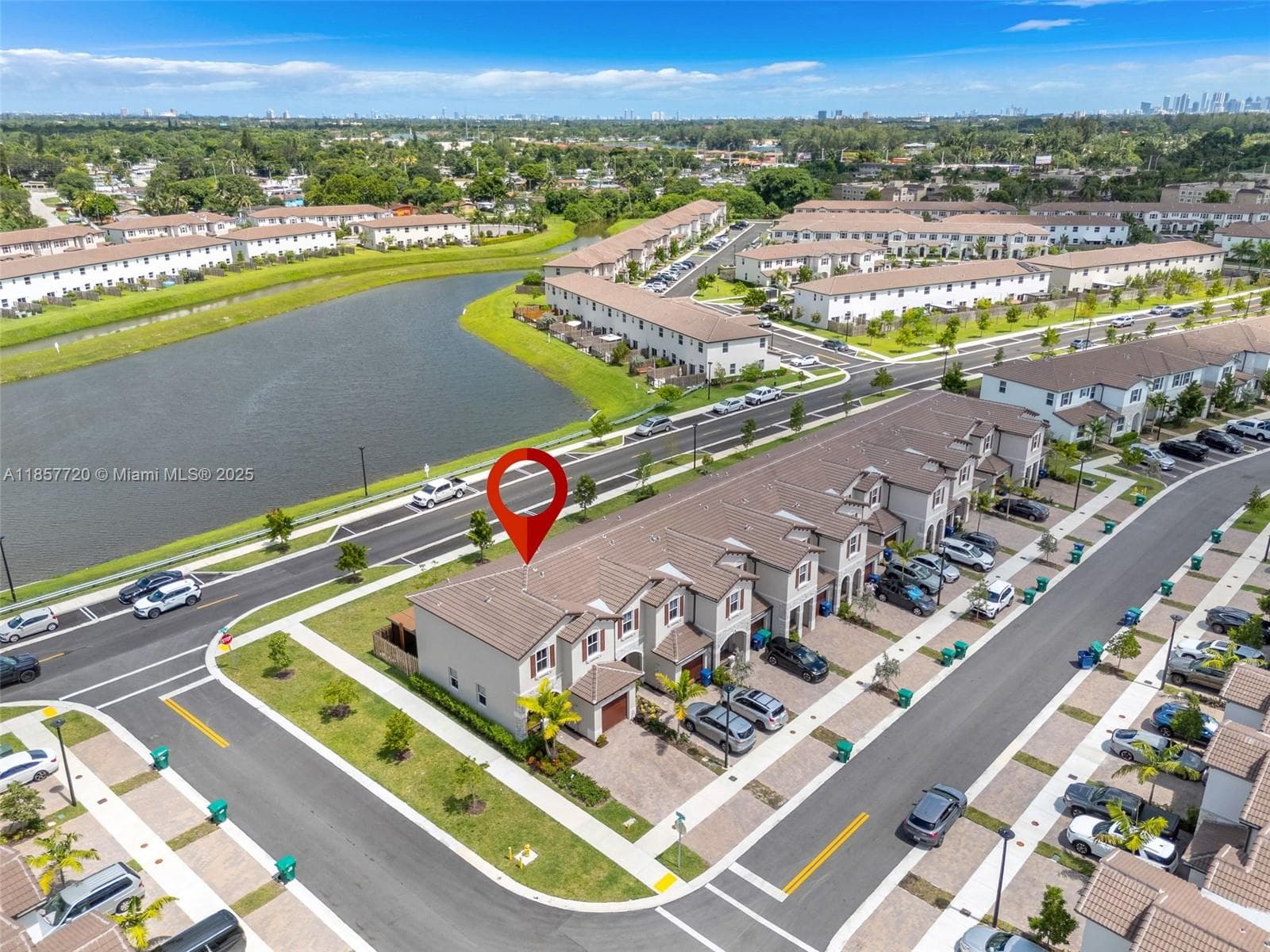 12373 NW 24th Pl, Miami FL 33167 — 36
