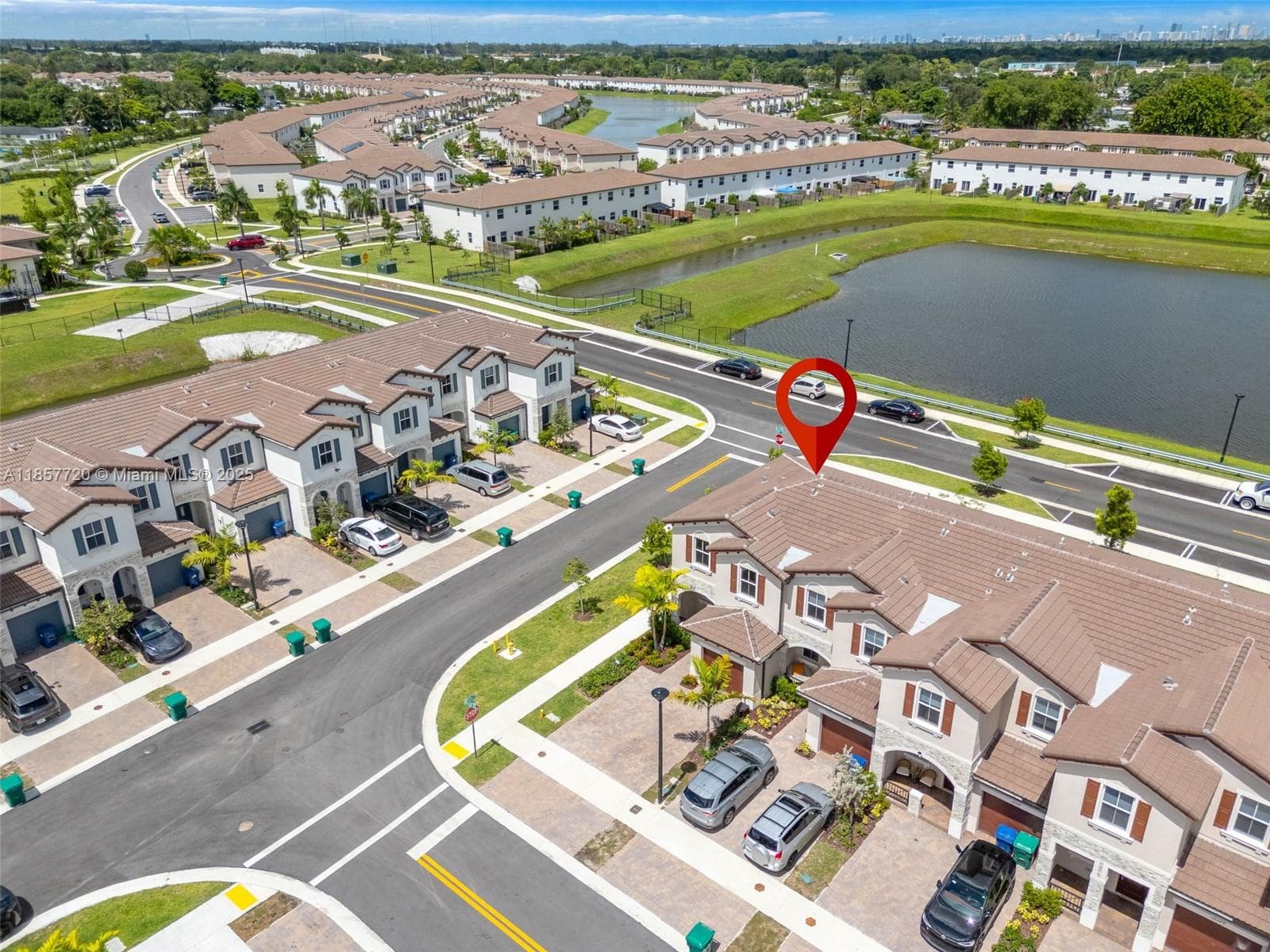 12373 NW 24th Pl, Miami FL 33167 — 37