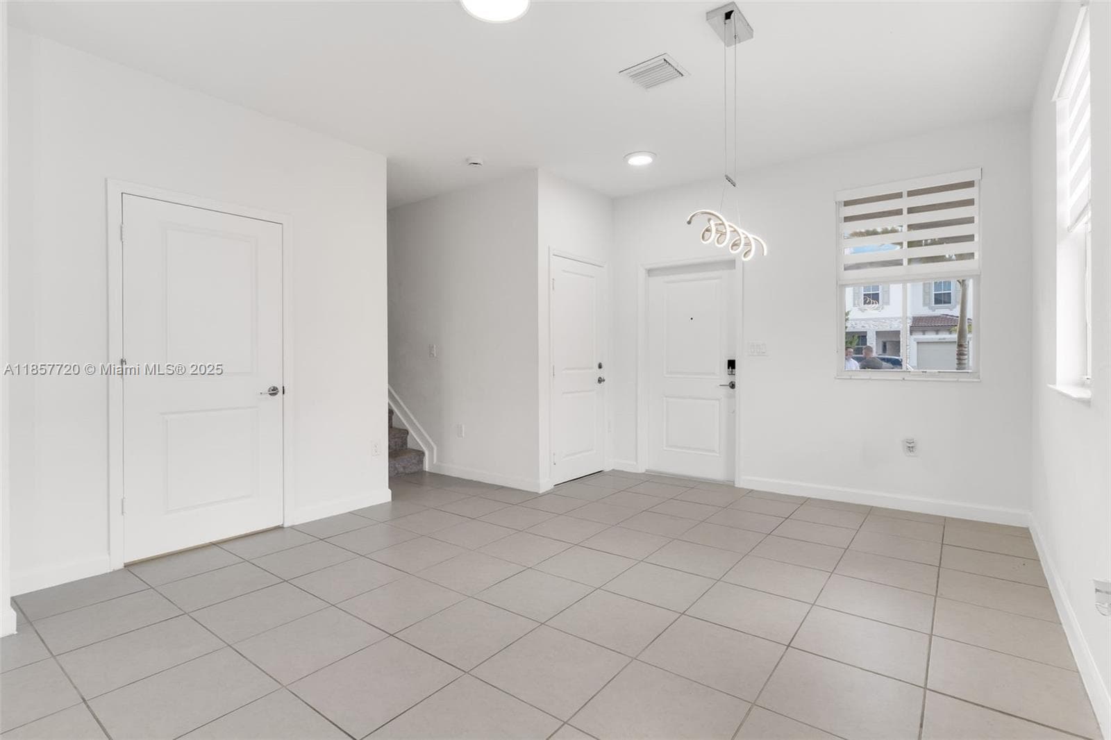 12373 NW 24th Pl, Miami FL 33167 — 11
