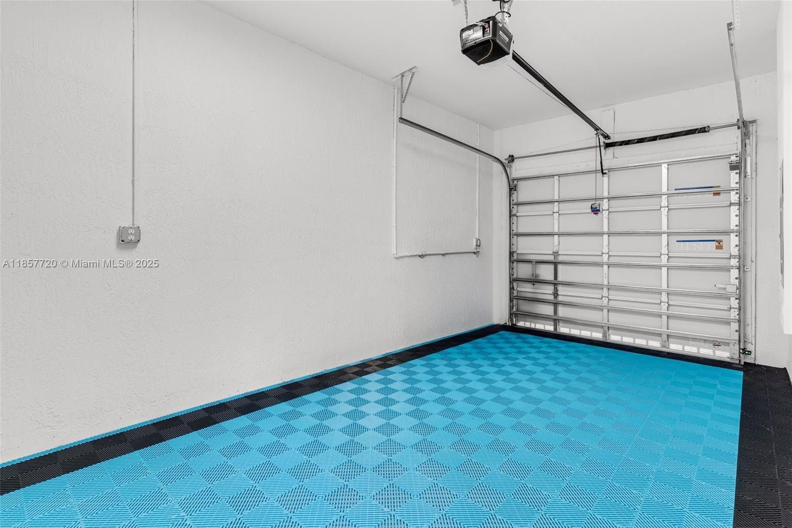 12373 NW 24th Pl, Miami FL 33167 — 25