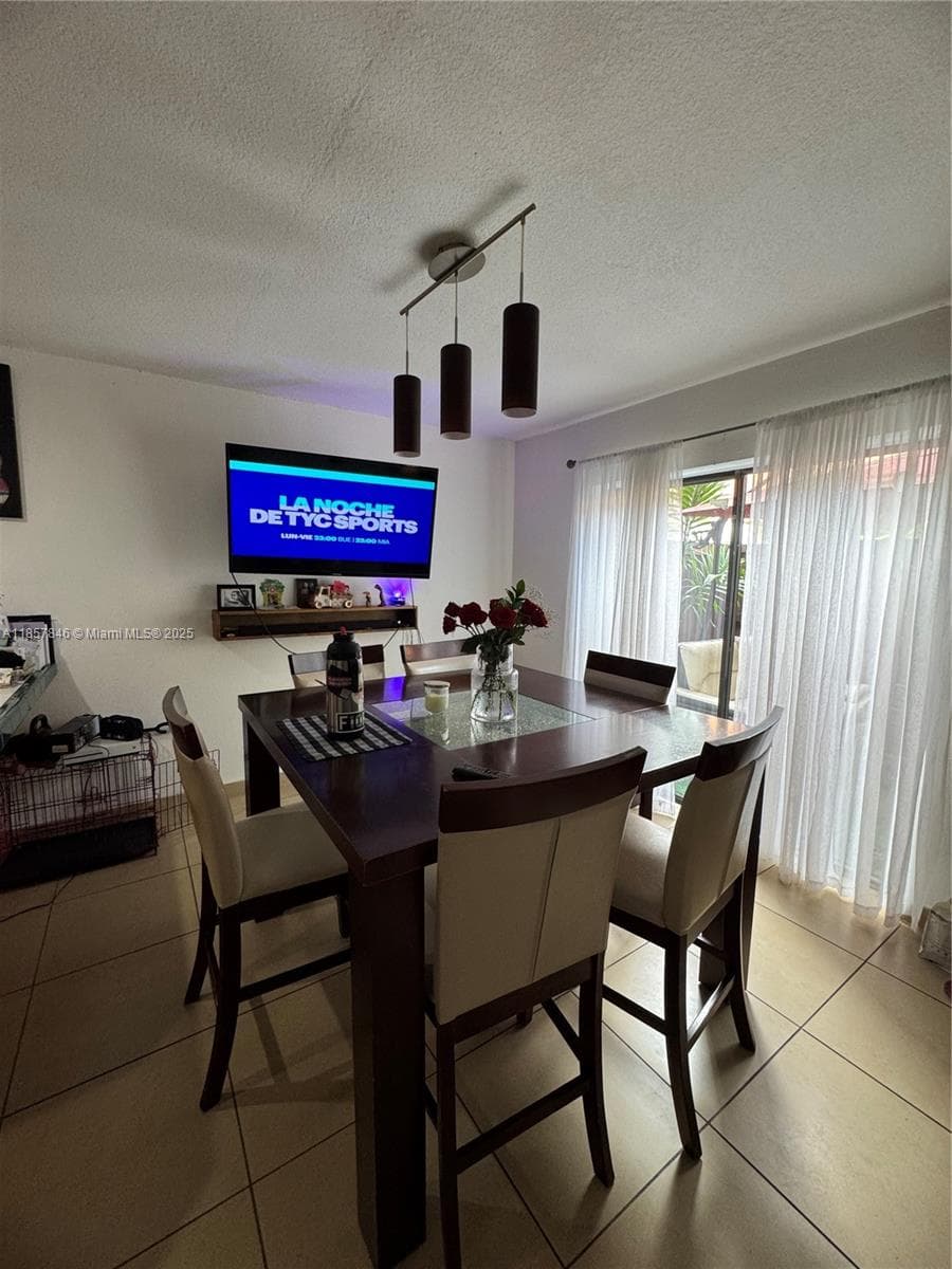 6445 SW 116th Pl # A, Miami FL 33173 — 7