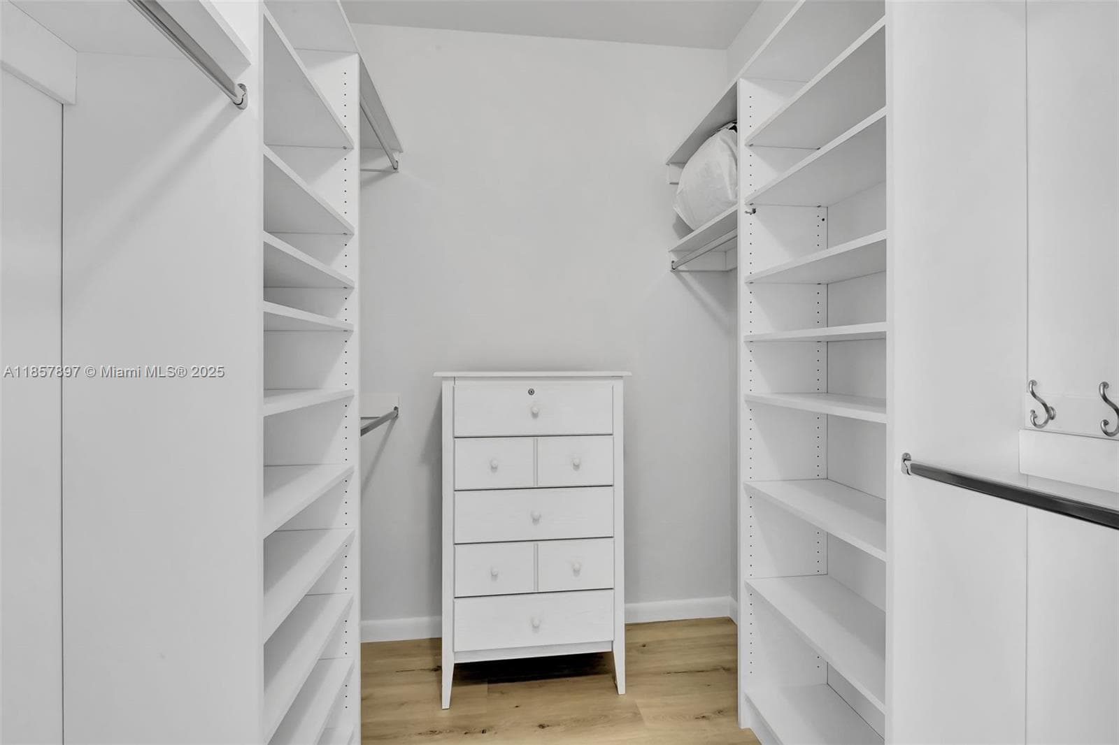 848 Brickell Key Dr # 2602, Miami FL 33131 — 23