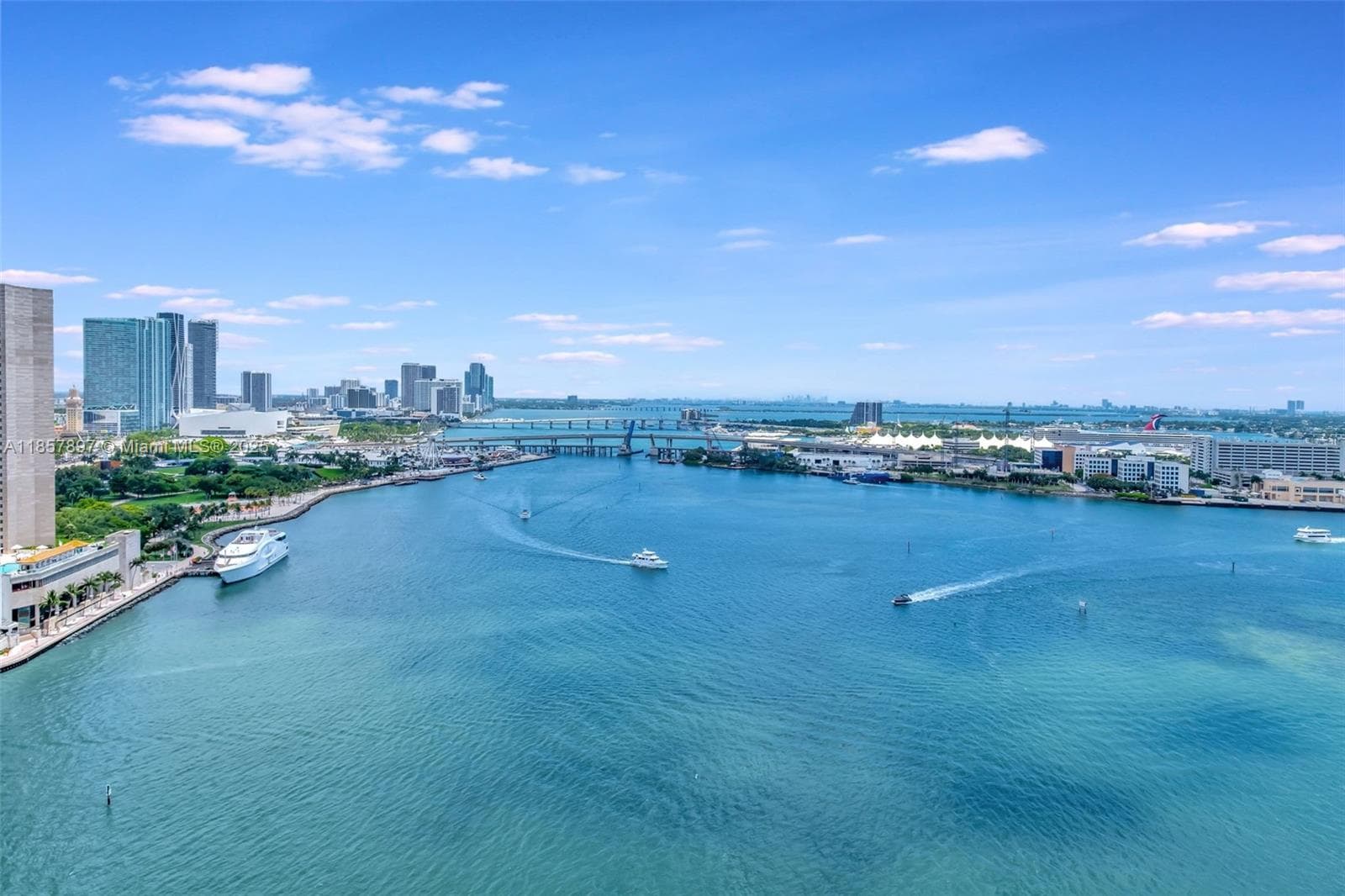 848 Brickell Key Dr # 2602, Miami FL 33131 — 37