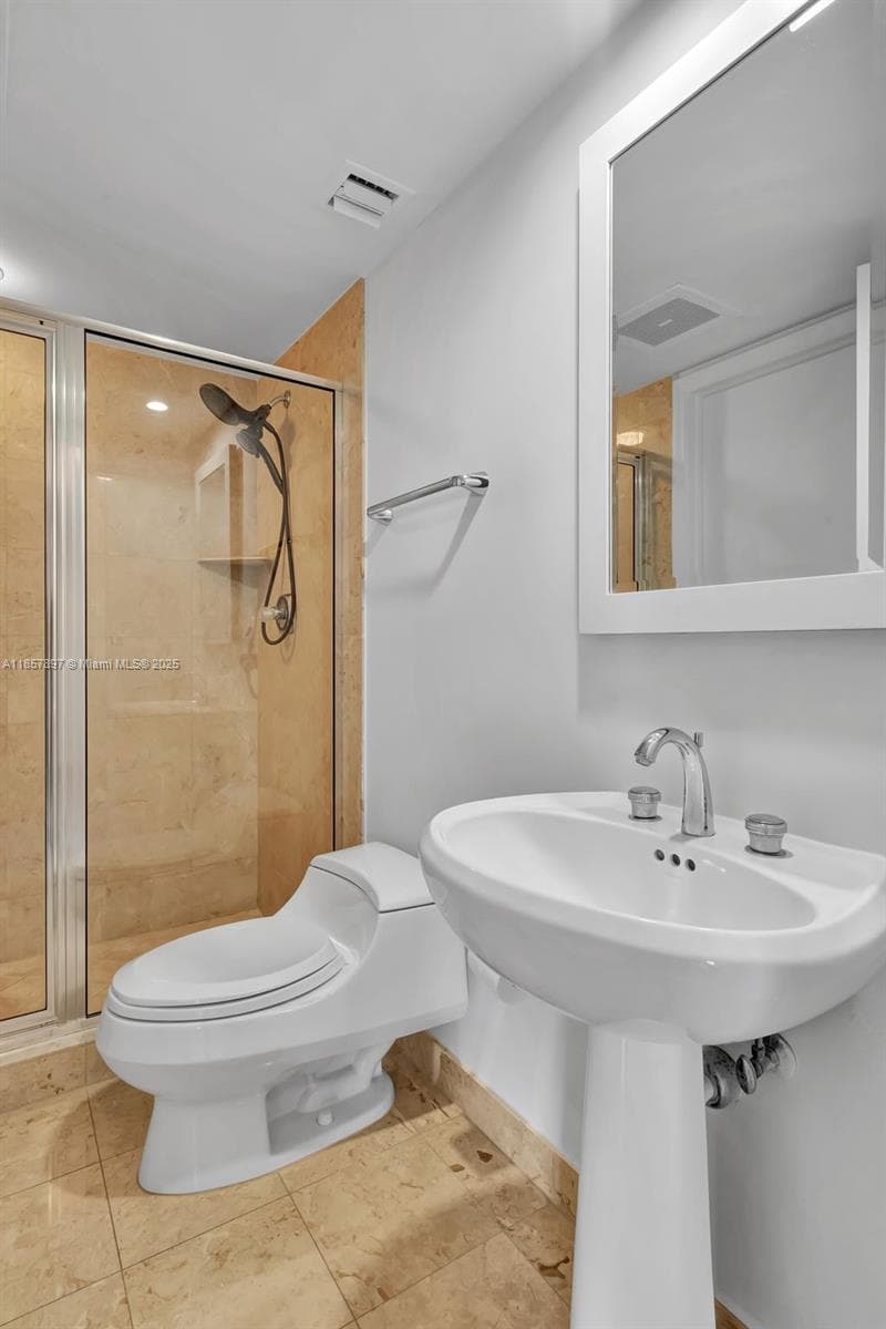 848 Brickell Key Dr # 2602, Miami FL 33131 — 29