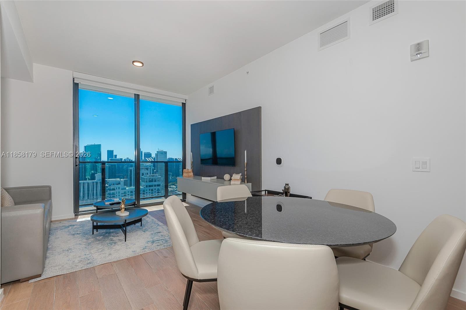 398 NE 5th St # 4417, Miami FL 33132 — 12