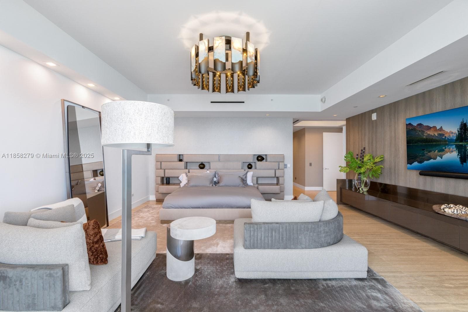 18501 Collins Ave, Sunny Isles Beach FL 33160 — 18