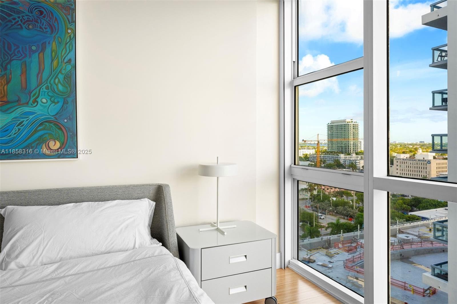 6801 Collins Ave, Miami Beach FL 33141 — 19