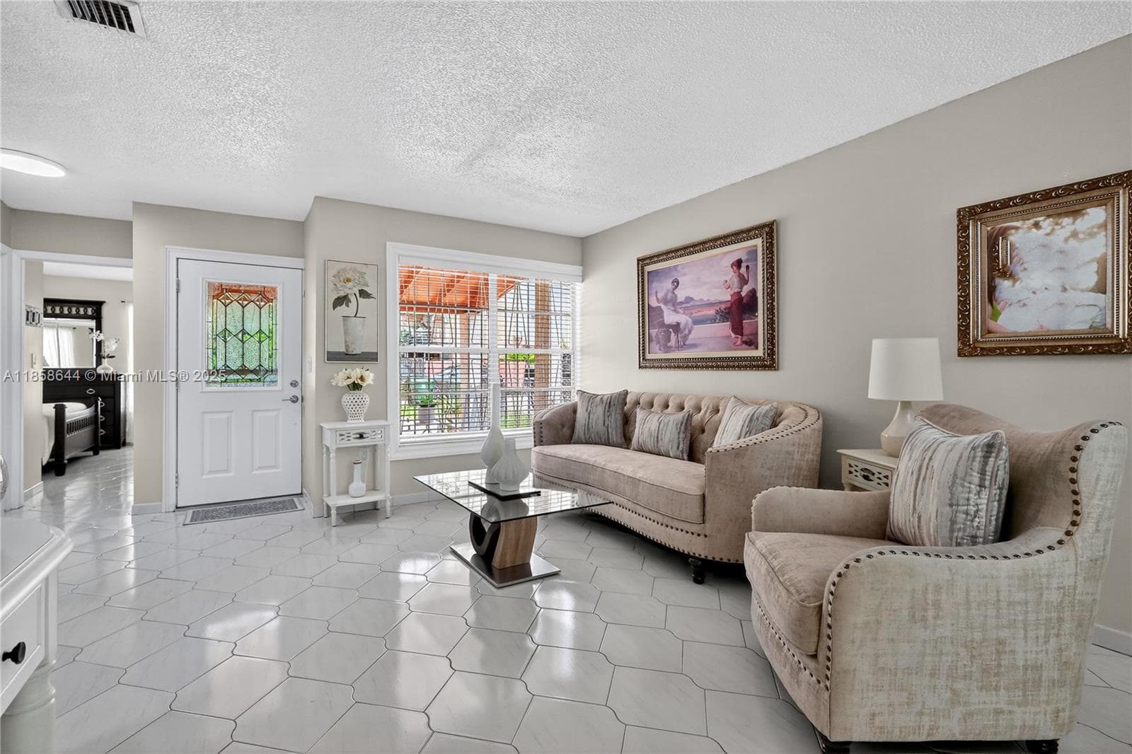 6570 W 2nd Ct # 19C, Hialeah FL 33012 — 1