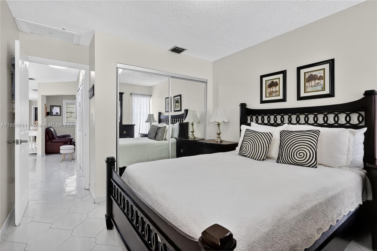 6570 W 2nd Ct # 19C, Hialeah FL 33012 — 11