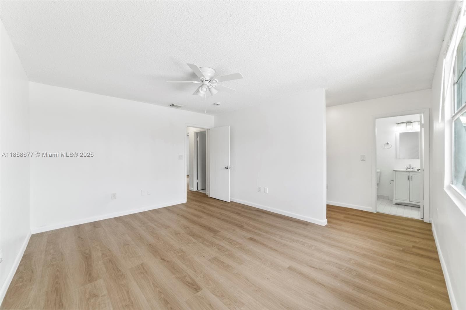 3358 NW 198th Ter, Miami Gardens FL 33056 — 16