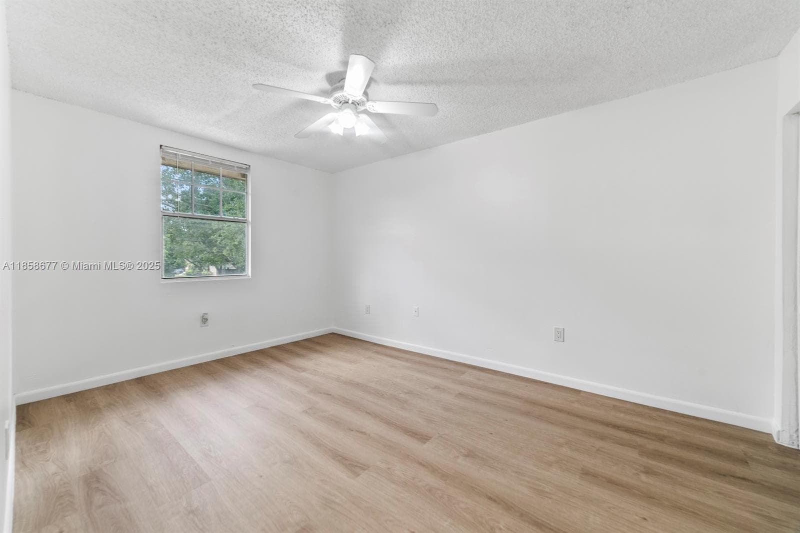 3358 NW 198th Ter, Miami Gardens FL 33056 — 20