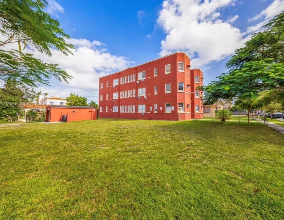 1785 SW 13th Street, Miami FL 33145 — 13