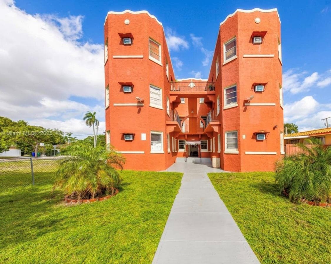 1785 SW 13th Street, Miami FL 33145 — 14
