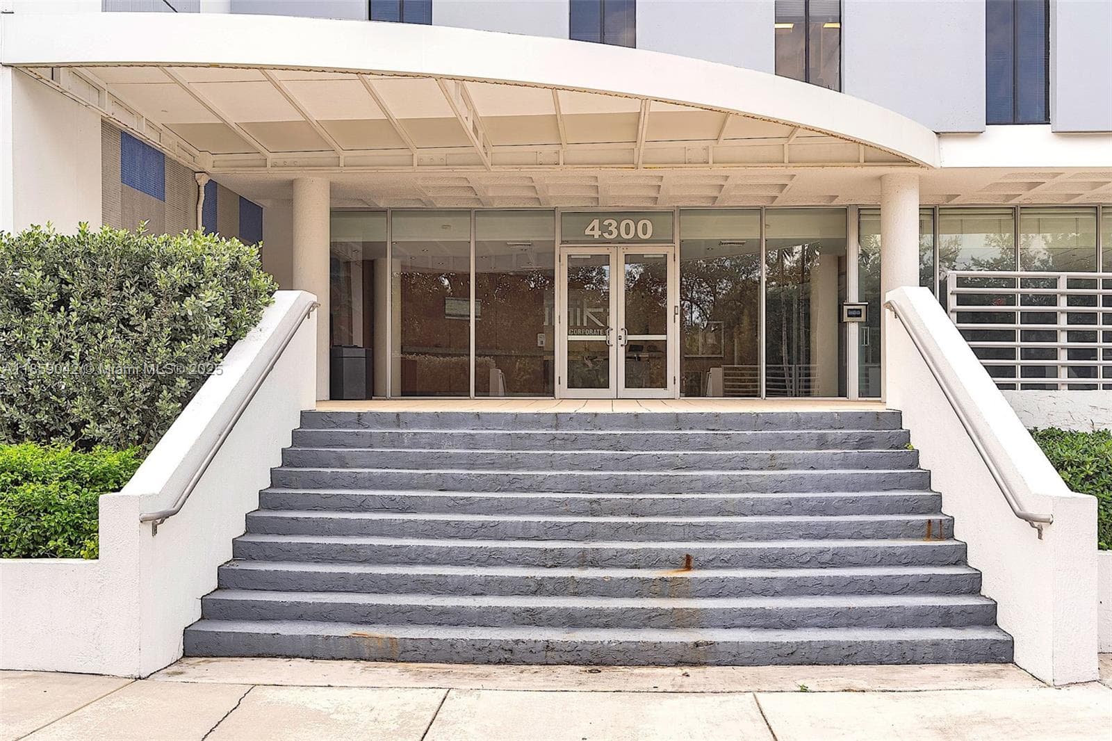 4300 Biscayne Blvd # G05, Miami FL 33137 — 15