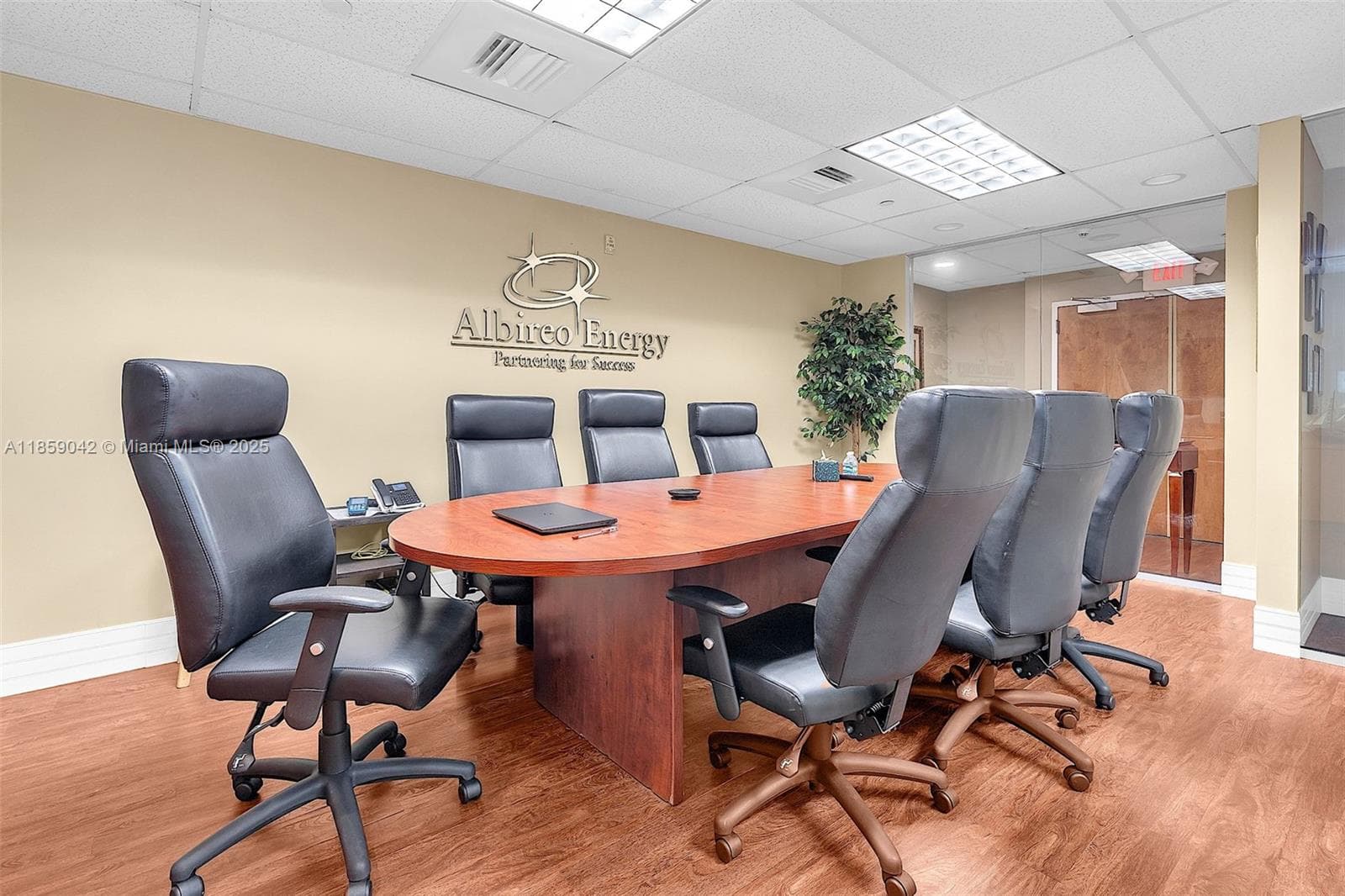 4300 Biscayne Blvd # G05, Miami FL 33137 — 25