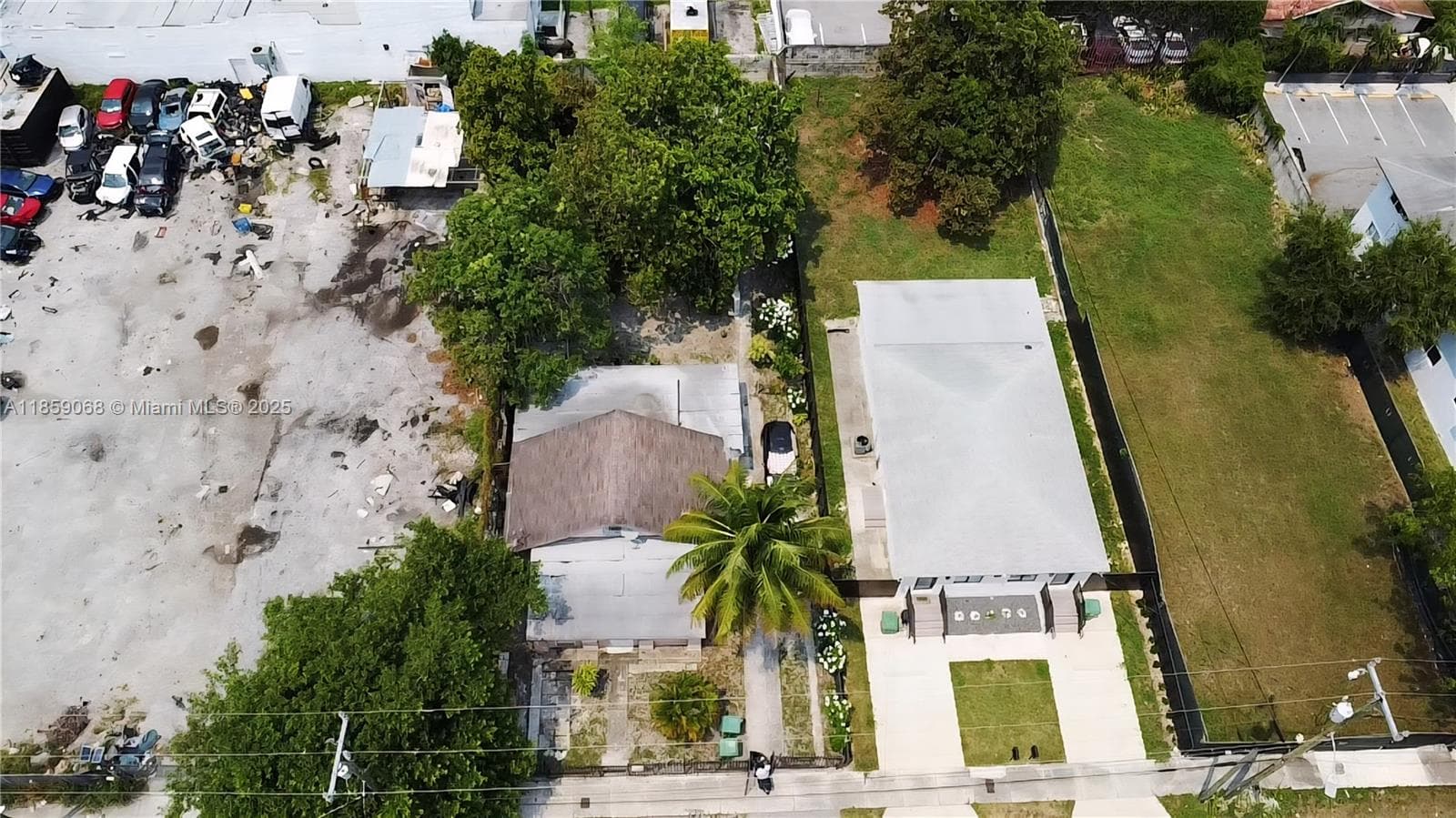 683 NW 30th St, Miami FL 33127 — 8