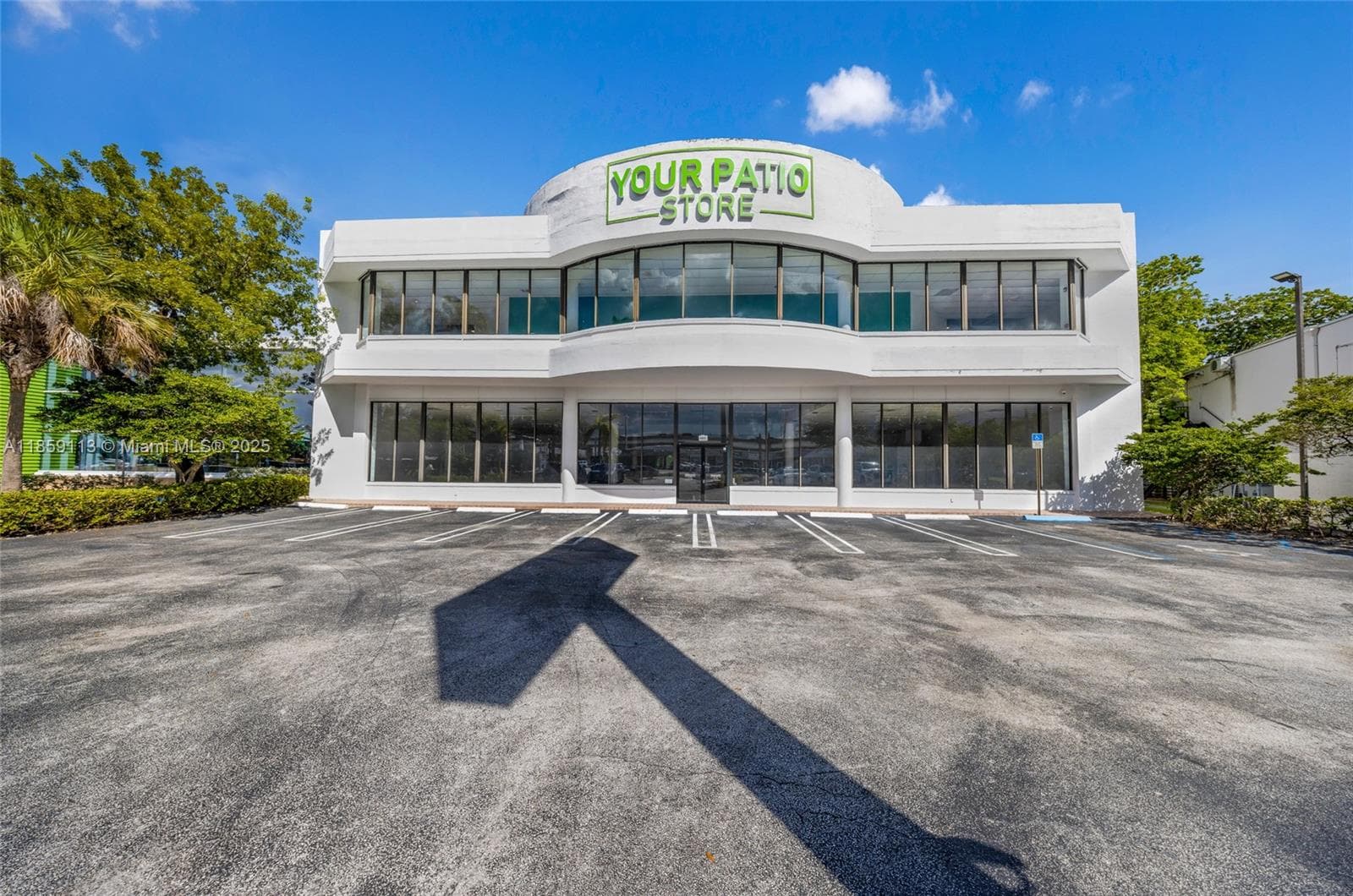 9855 S Dixie Hwy, Pinecrest FL 33156 — 23
