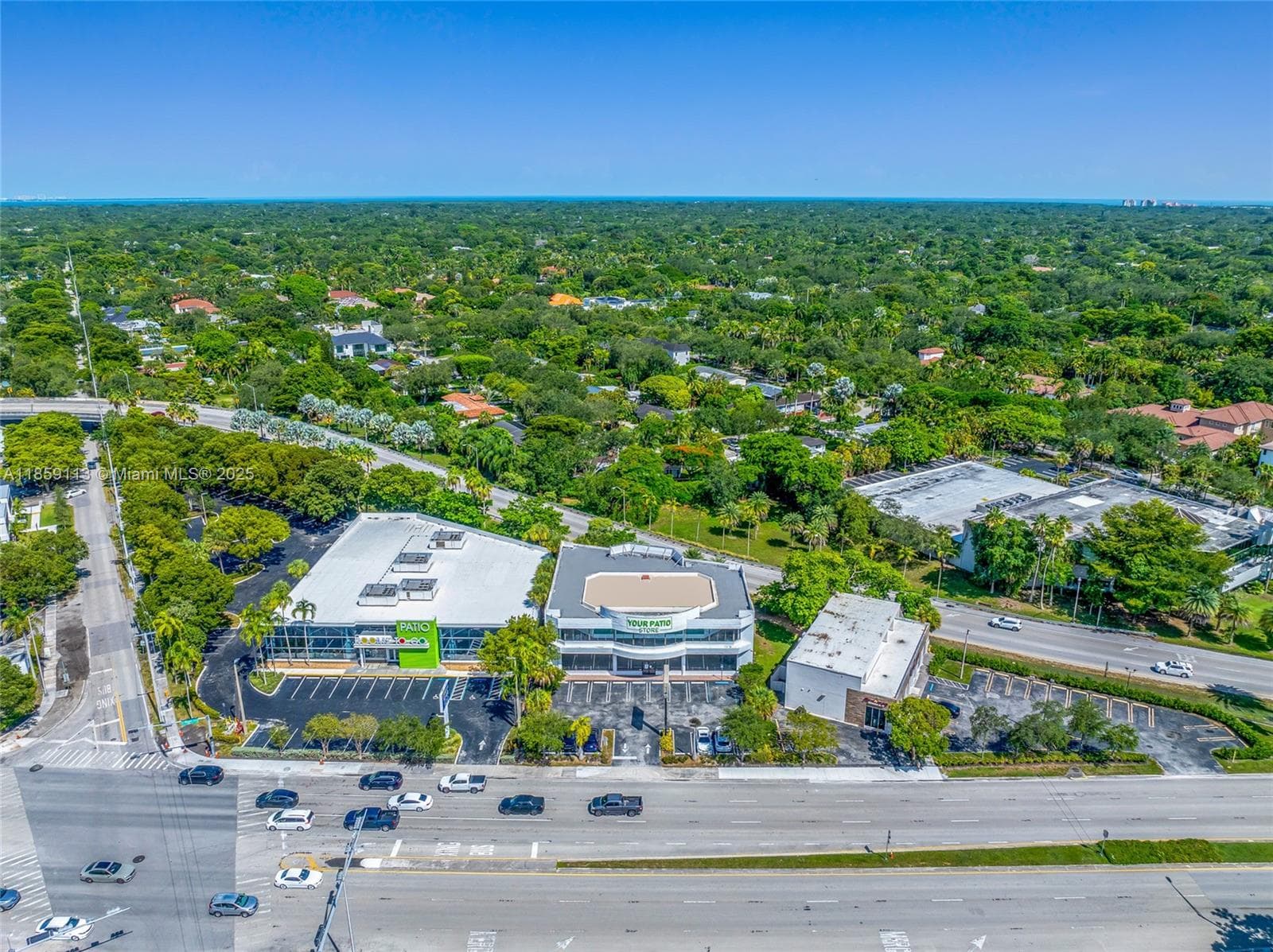 9855 S Dixie Hwy, Pinecrest FL 33156 — 17