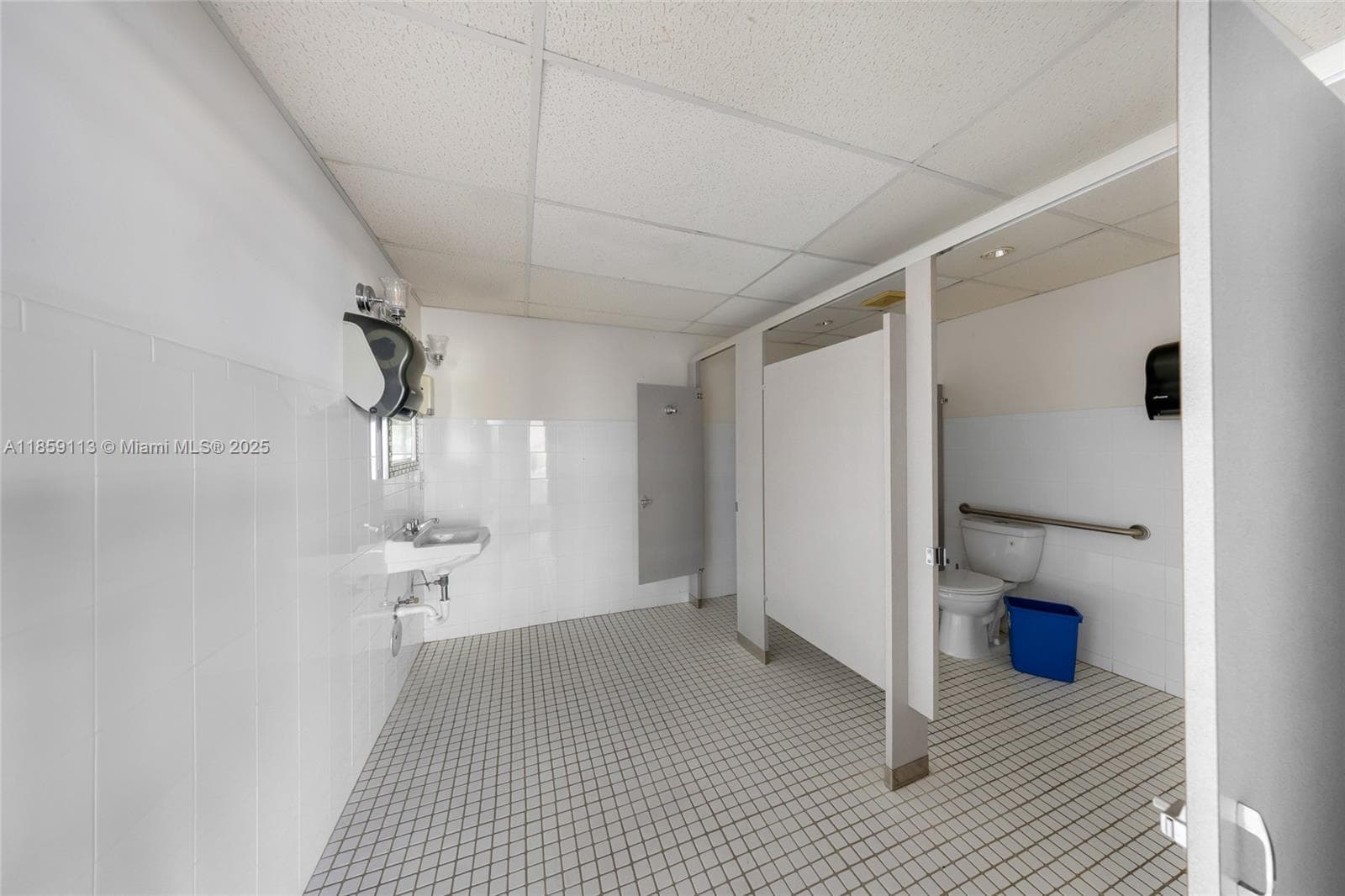 9855 S Dixie Hwy, Pinecrest FL 33156 — 57