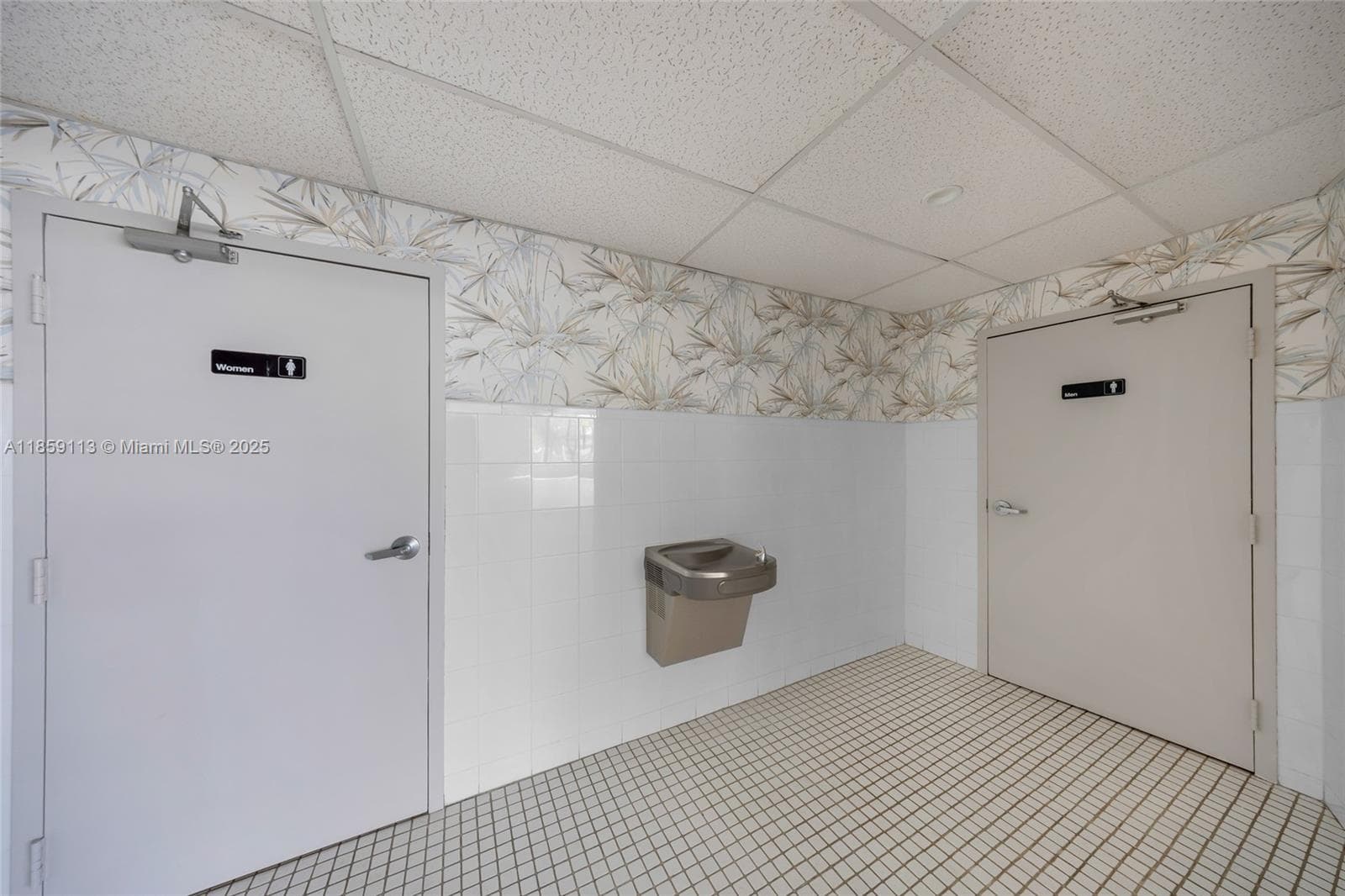9855 S Dixie Hwy, Pinecrest FL 33156 — 45