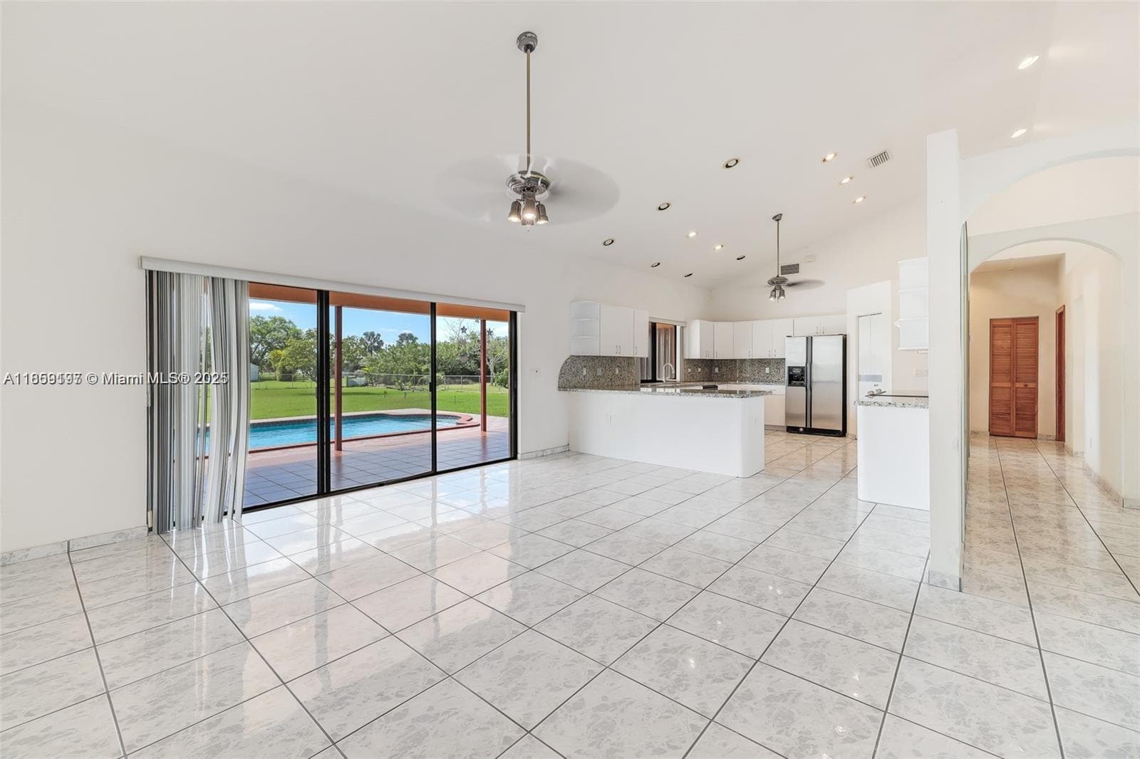 19900 SW 326th St, Homestead FL 33030 — 9
