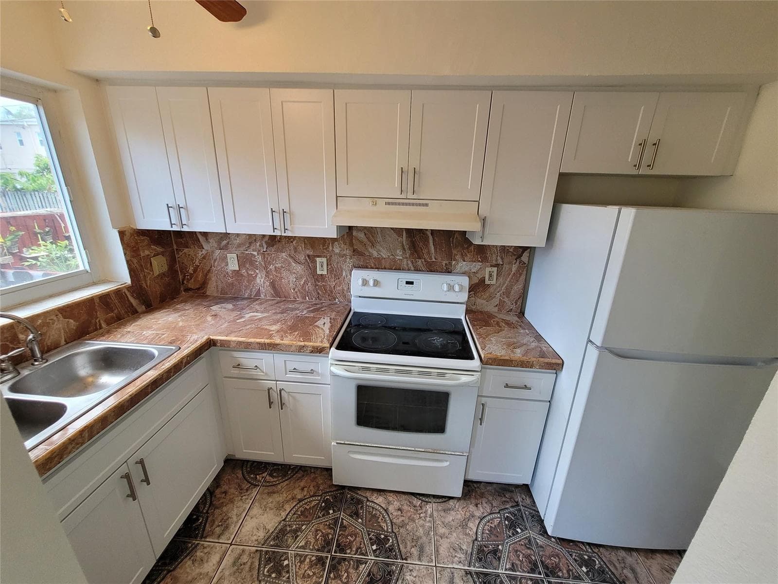 8451 NW 4th Avenue # 8451, Miami FL 33150 — 3