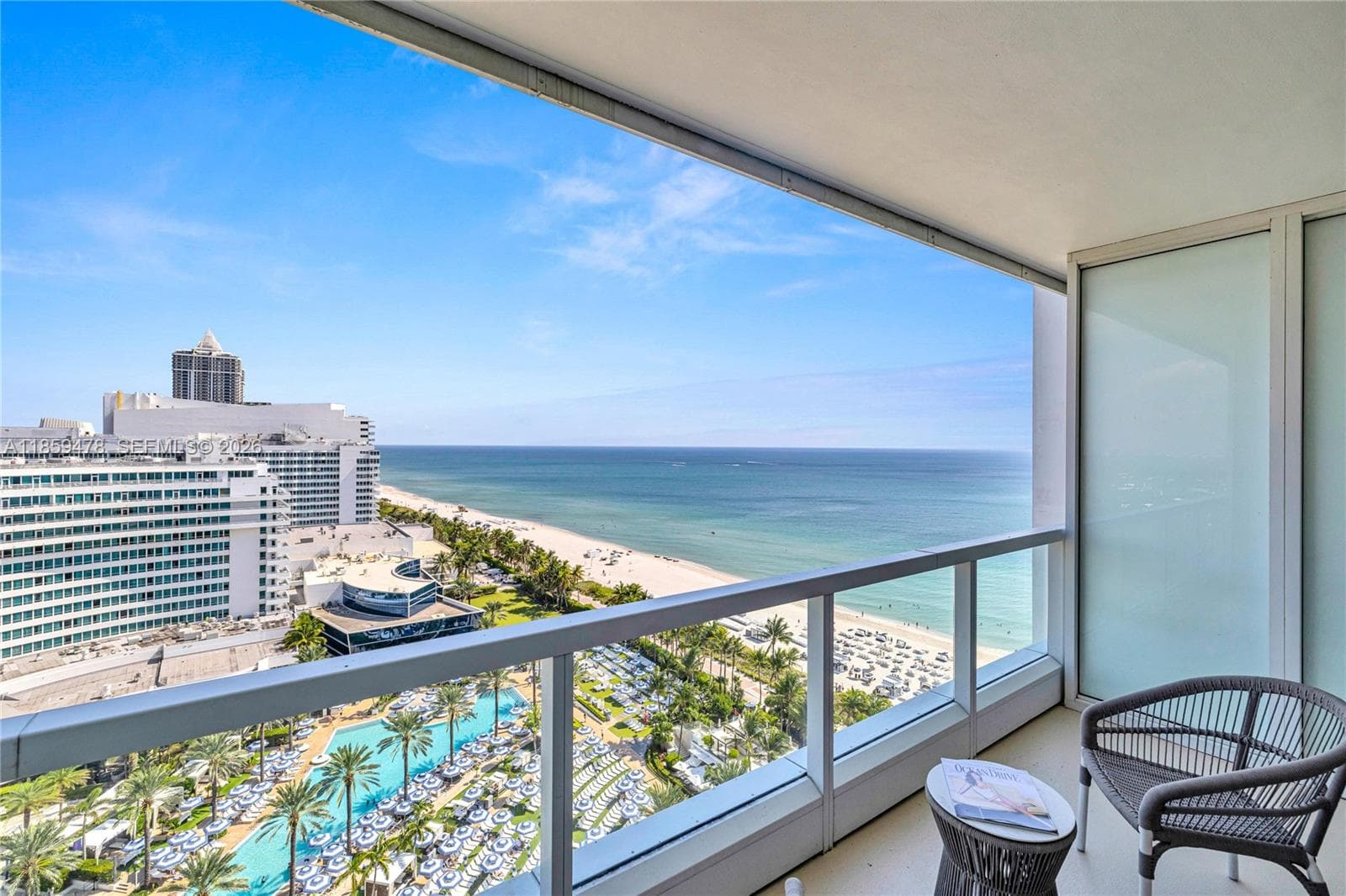 4391 Collins Ave, Miami Beach FL 33140 — 1