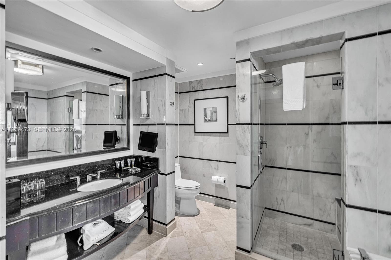 4391 Collins Ave, Miami Beach FL 33140 — 34