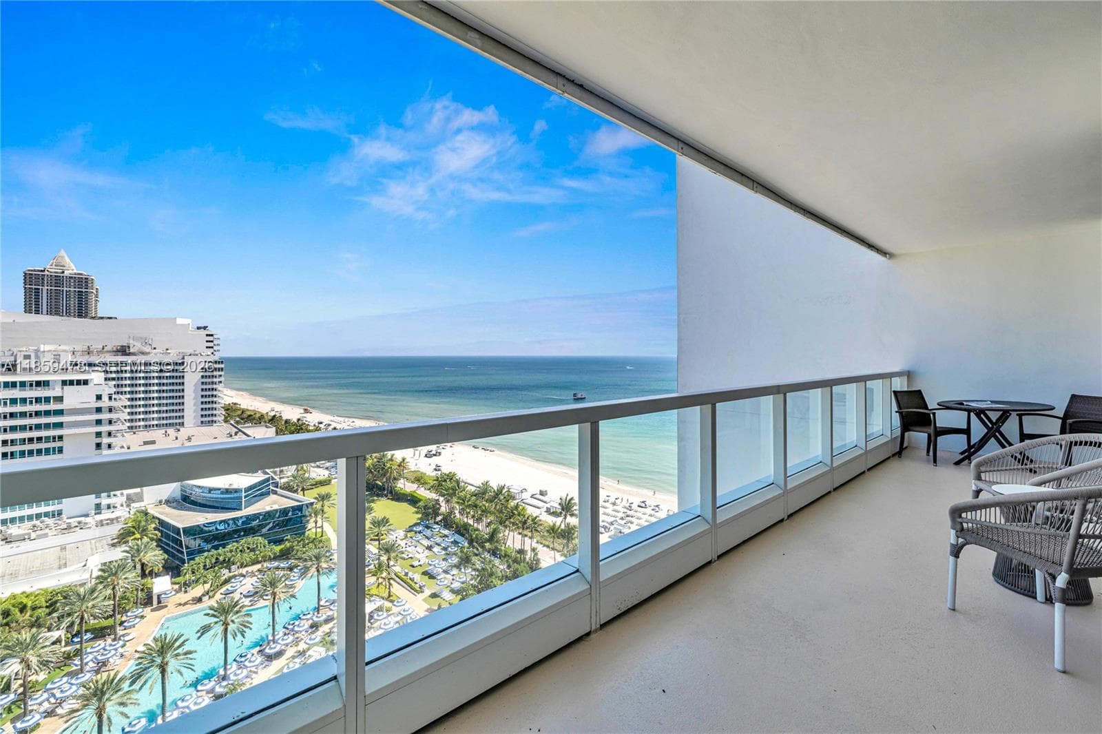 4391 Collins Ave, Miami Beach FL 33140 — 39