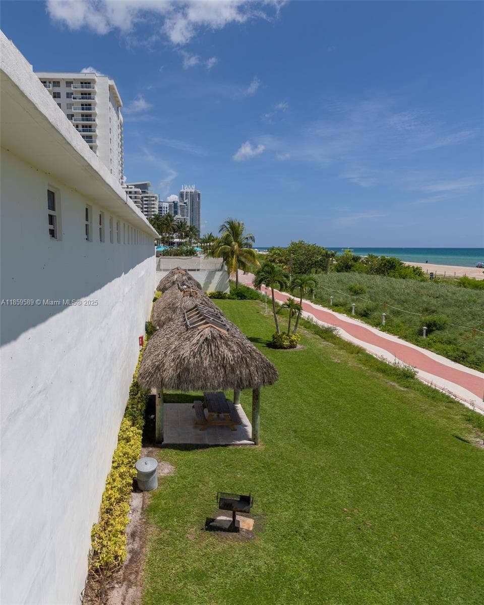 5601 Collins Ave # 1204, Miami Beach FL 33140 — 45