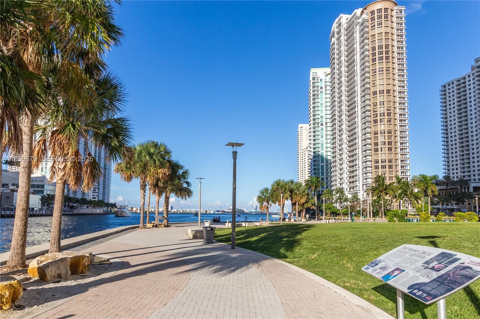485 Brickell Ave # 2210, Miami FL 33131 — 66