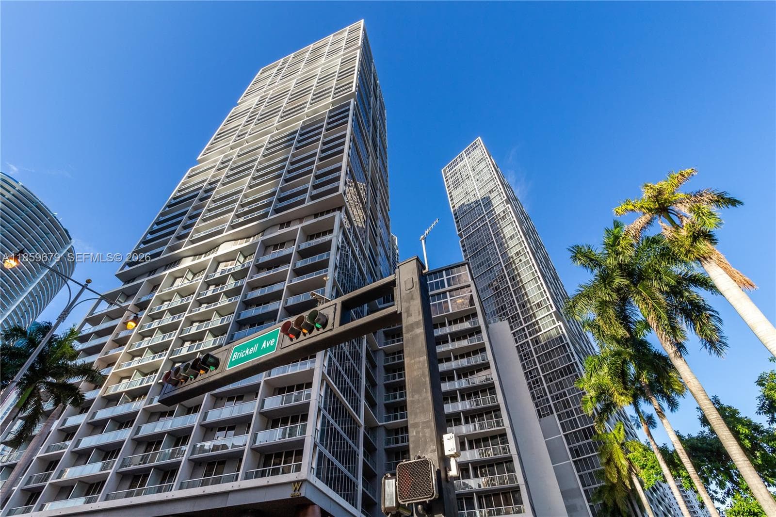 485 Brickell Ave # 2210, Miami FL 33131 — 71