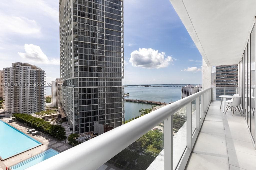 485 Brickell Ave # 2210, Miami FL 33131 — 5