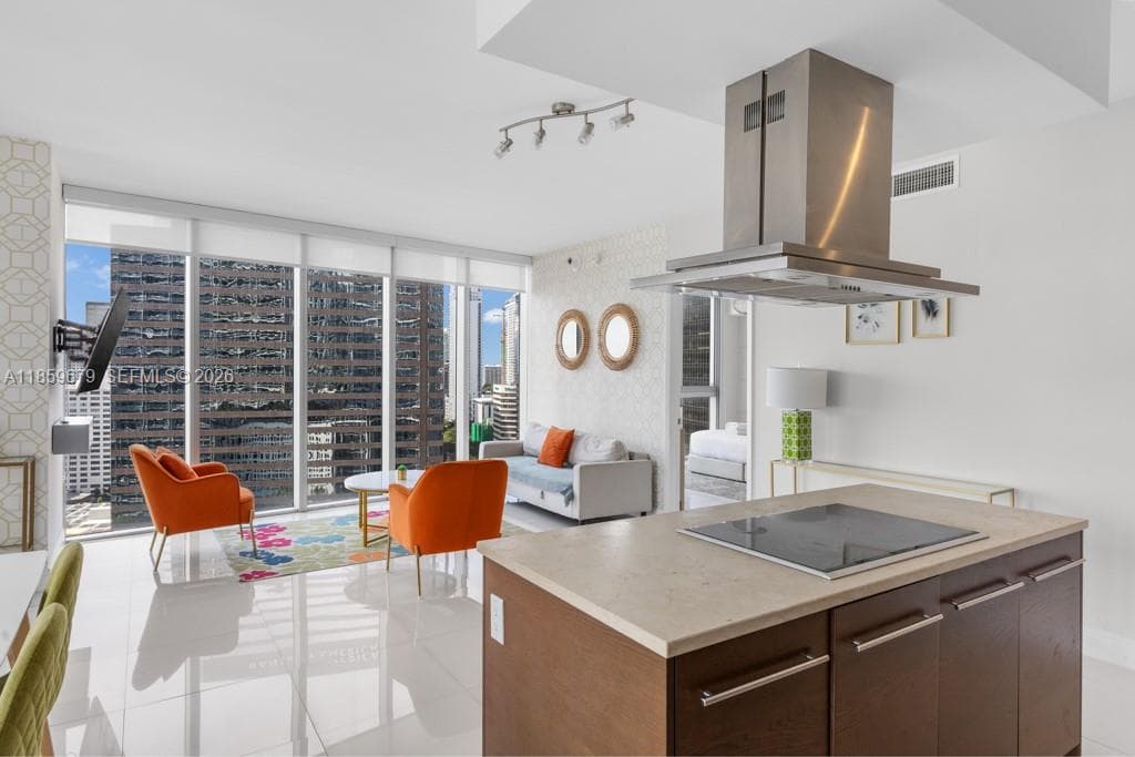 485 Brickell Ave # 2210, Miami FL 33131 — 20