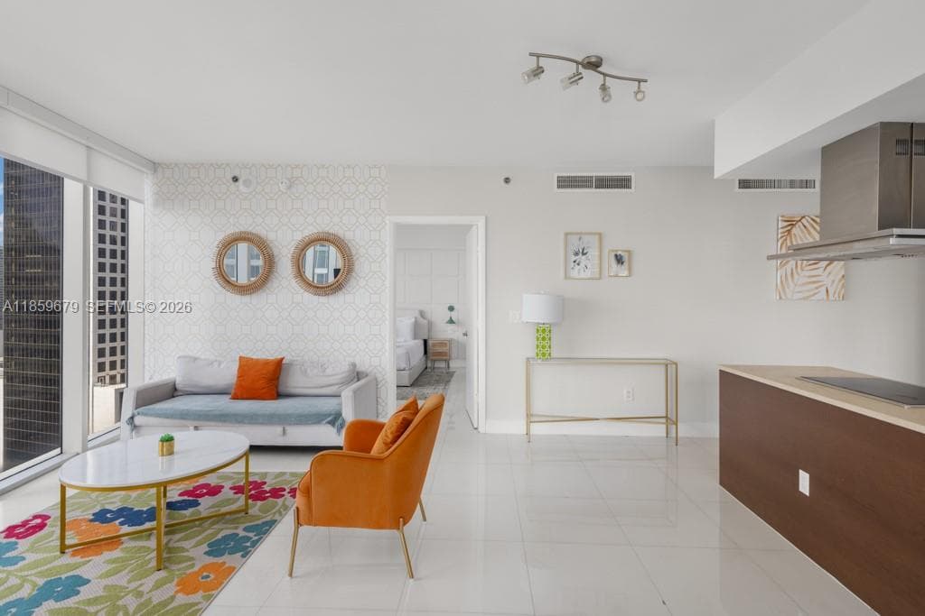 485 Brickell Ave # 2210, Miami FL 33131 — 18