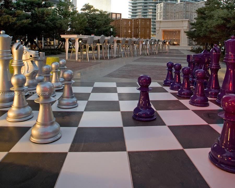 485 Brickell Ave # 2210, Miami FL 33131 — 54