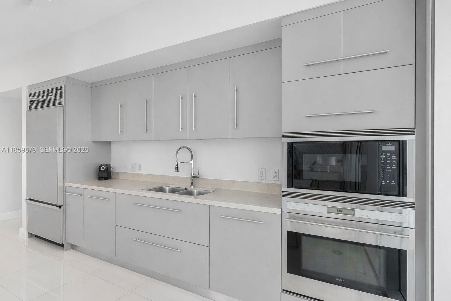 485 Brickell Ave # 2210, Miami FL 33131 — 15