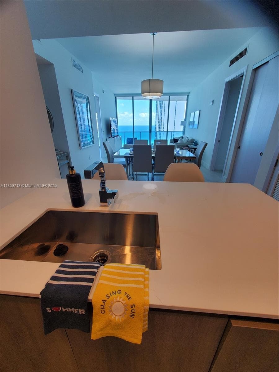 17550 Collins Ave # 1403, Sunny Isles Beach FL 33160 — 34