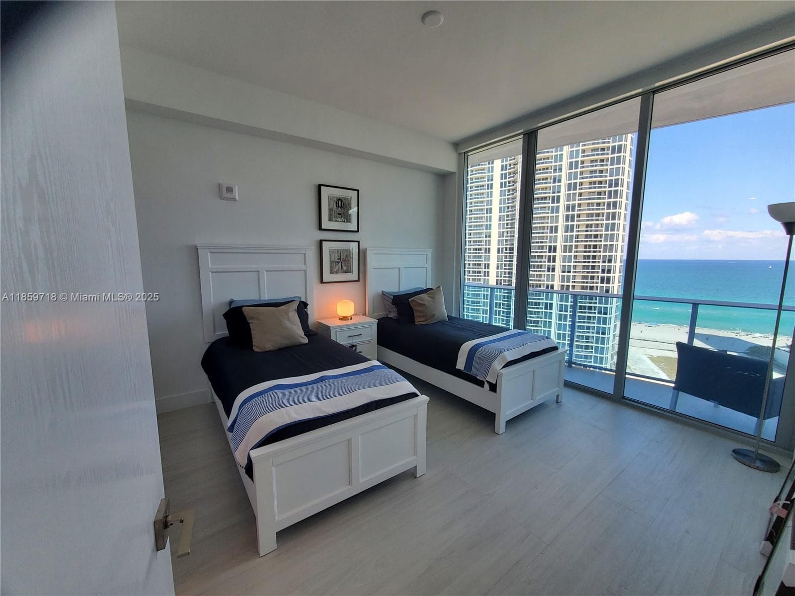 17550 Collins Ave # 1403, Sunny Isles Beach FL 33160 — 10