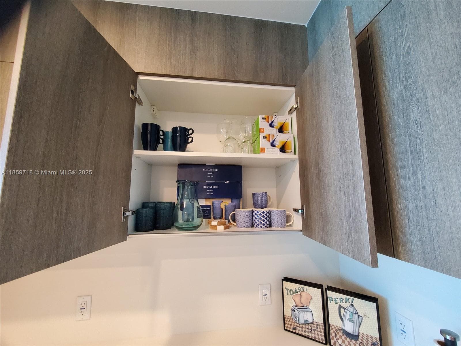 17550 Collins Ave # 1403, Sunny Isles Beach FL 33160 — 31