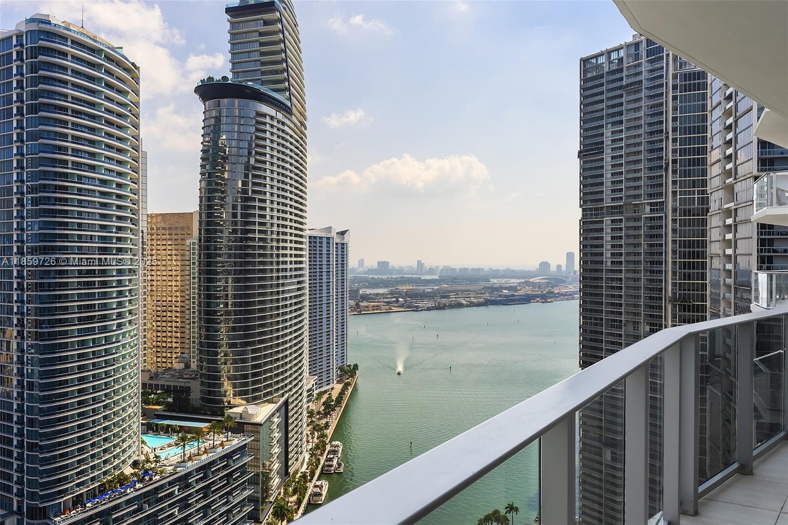 77 SE 5th St # 2410, Miami FL 33131 — 13