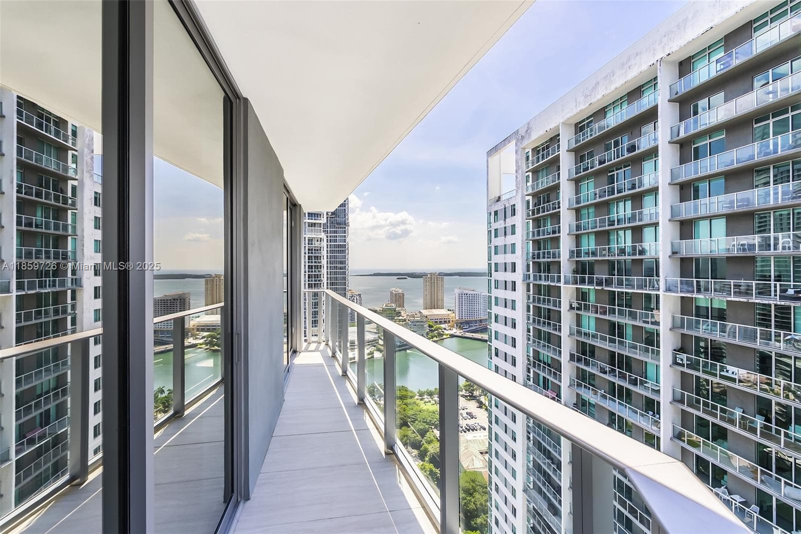 77 SE 5th St # 2410, Miami FL 33131 — 3