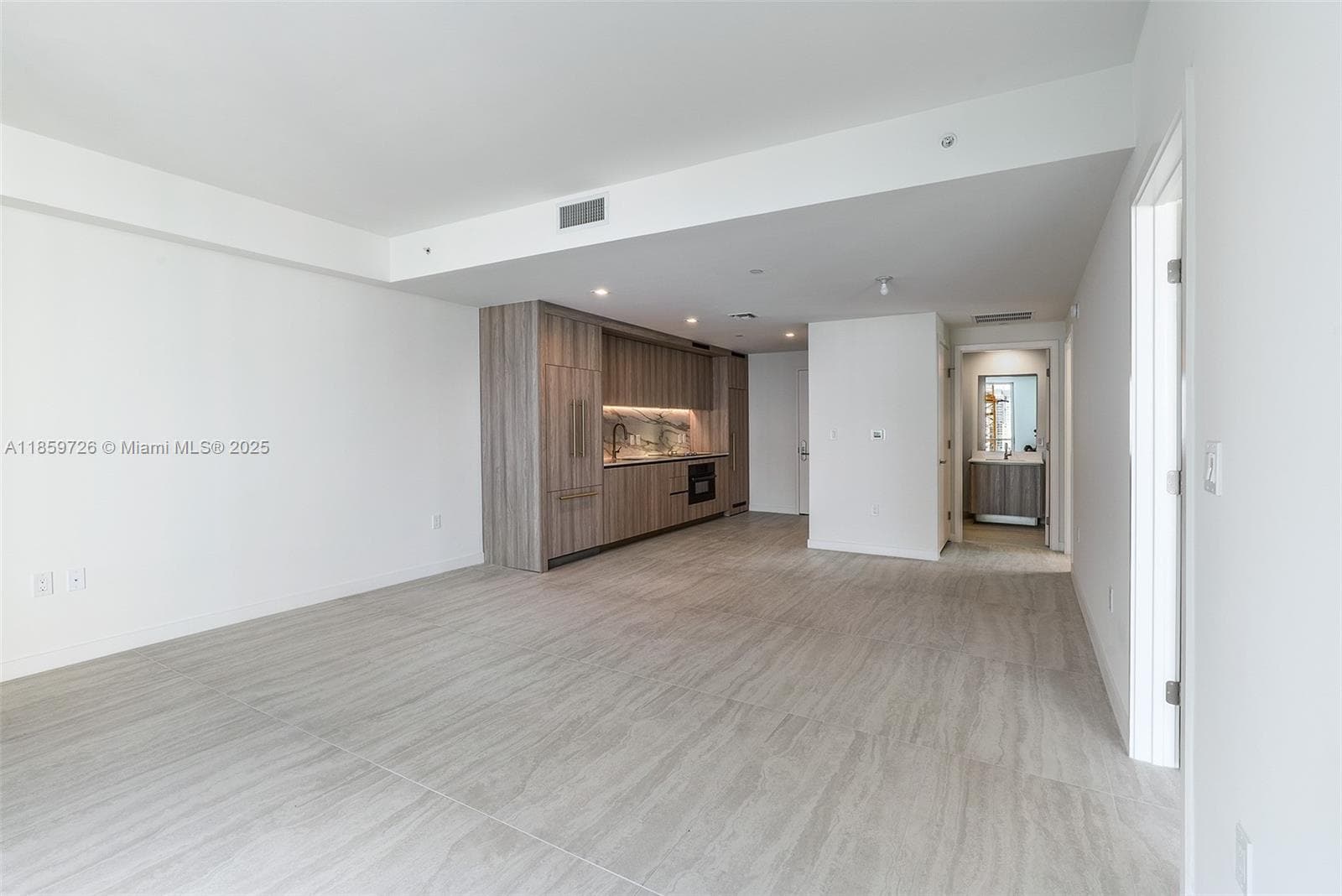 77 SE 5th St # 2410, Miami FL 33131 — 54