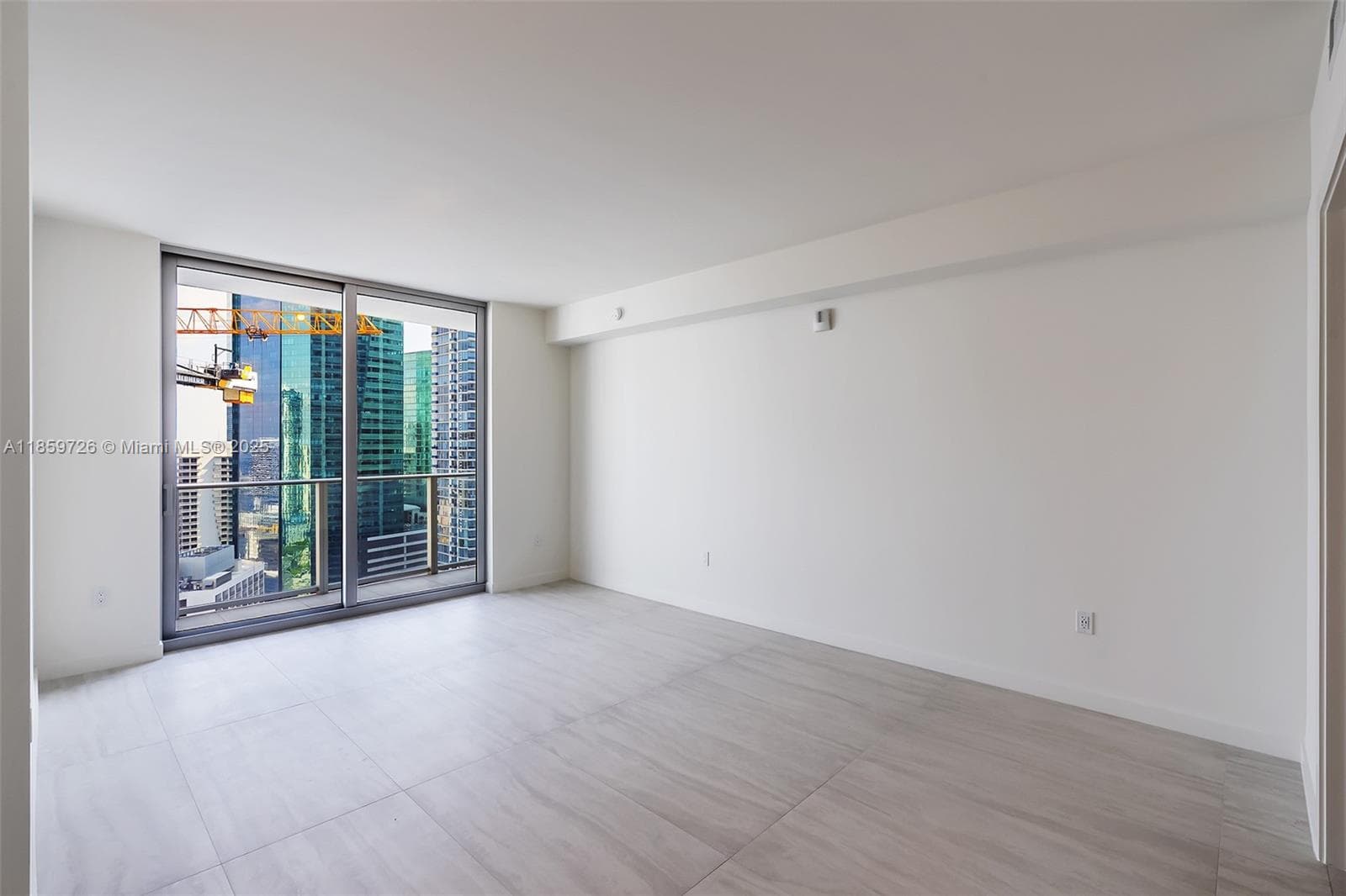 77 SE 5th St # 2410, Miami FL 33131 — 85