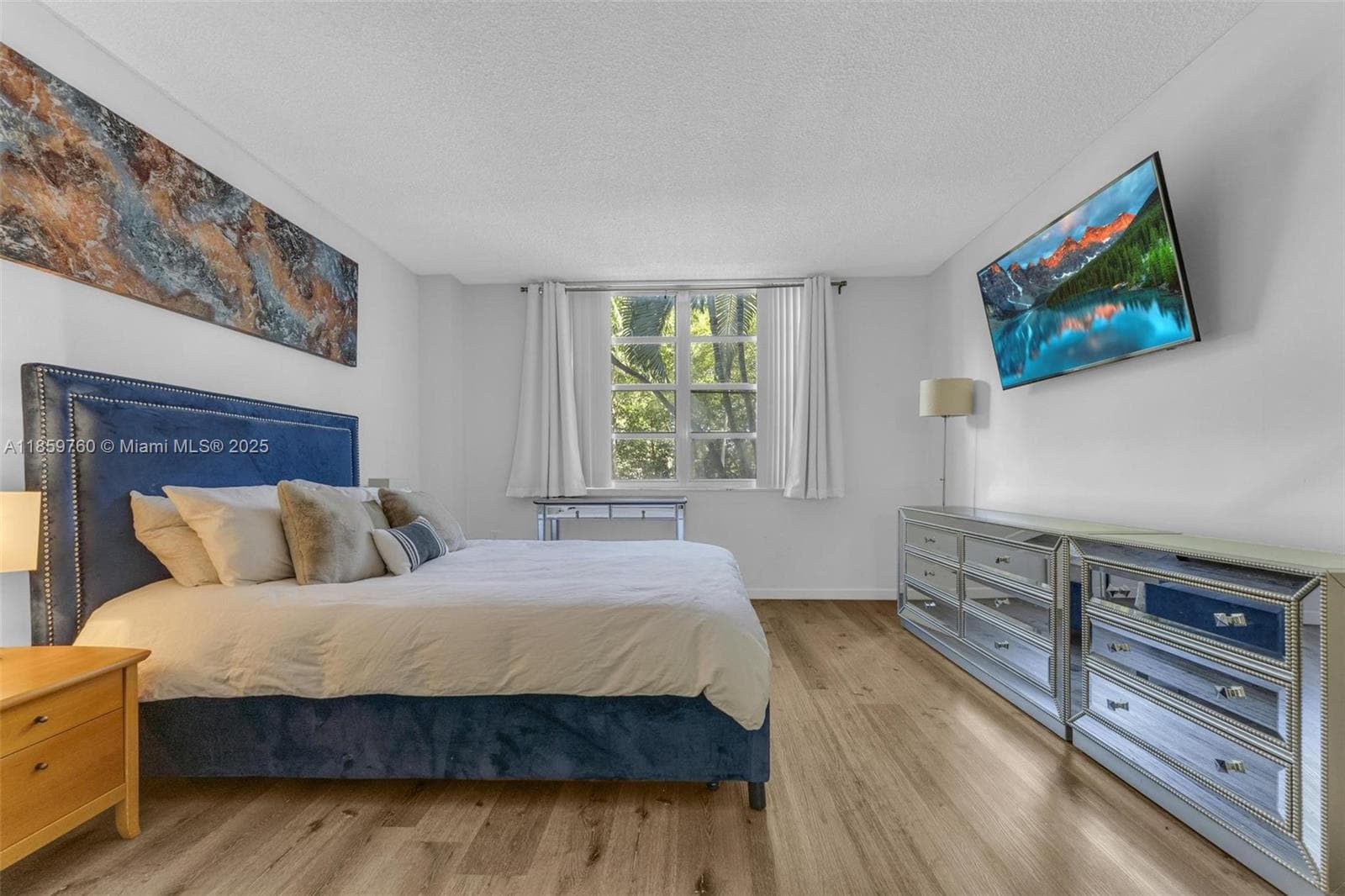 2780 NE 183rd St # 109, Aventura FL 33160 — 17