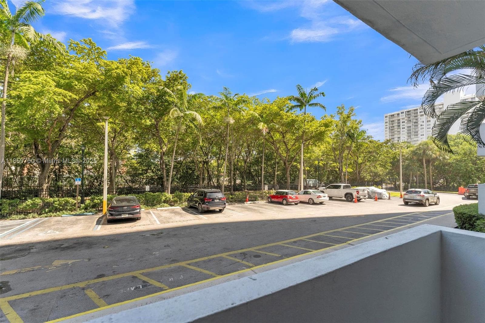 2780 NE 183rd St # 109, Aventura FL 33160 — 28