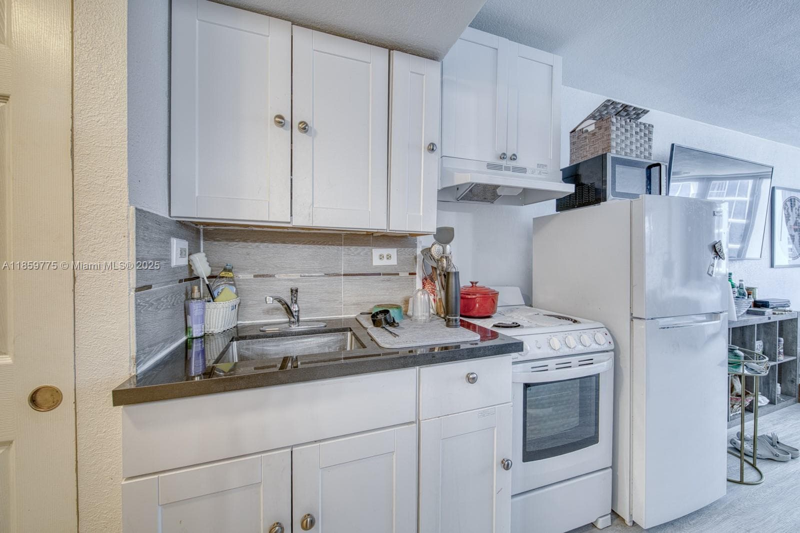 19201 Collins Ave # 822, Sunny Isles Beach FL 33160 — 4