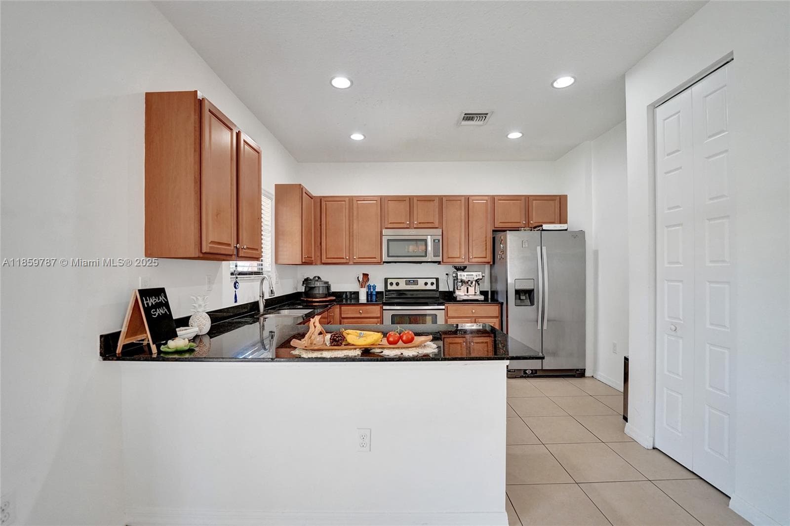 650 NE 191st Ter, Miami FL 33179 — 31