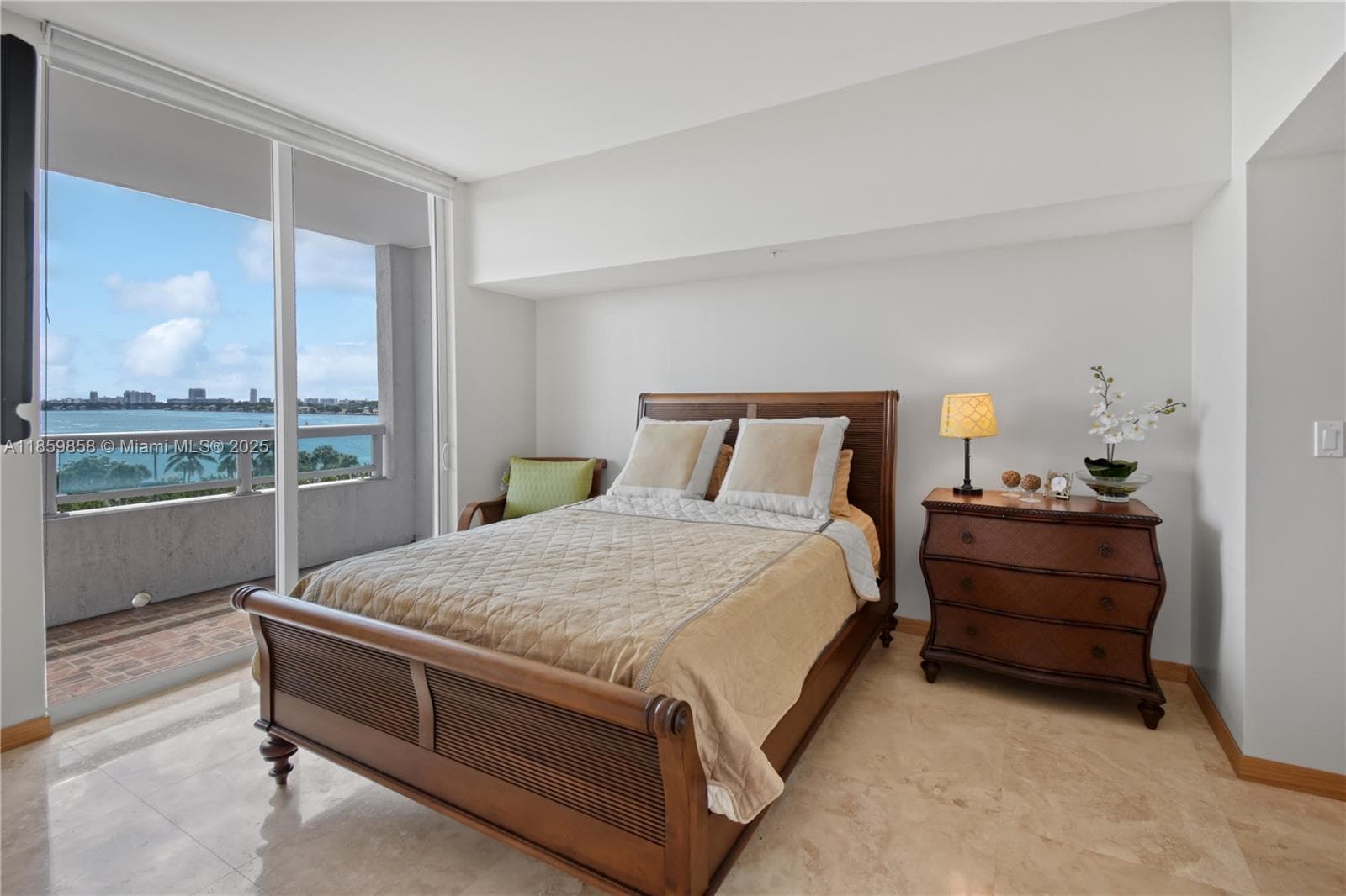 1800 N Bayshore Dr # 509, Miami FL 33132 — 16